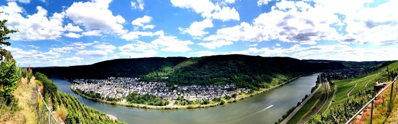 Auszeit Rhein-Mosel Apartamento Waldesch Exterior foto