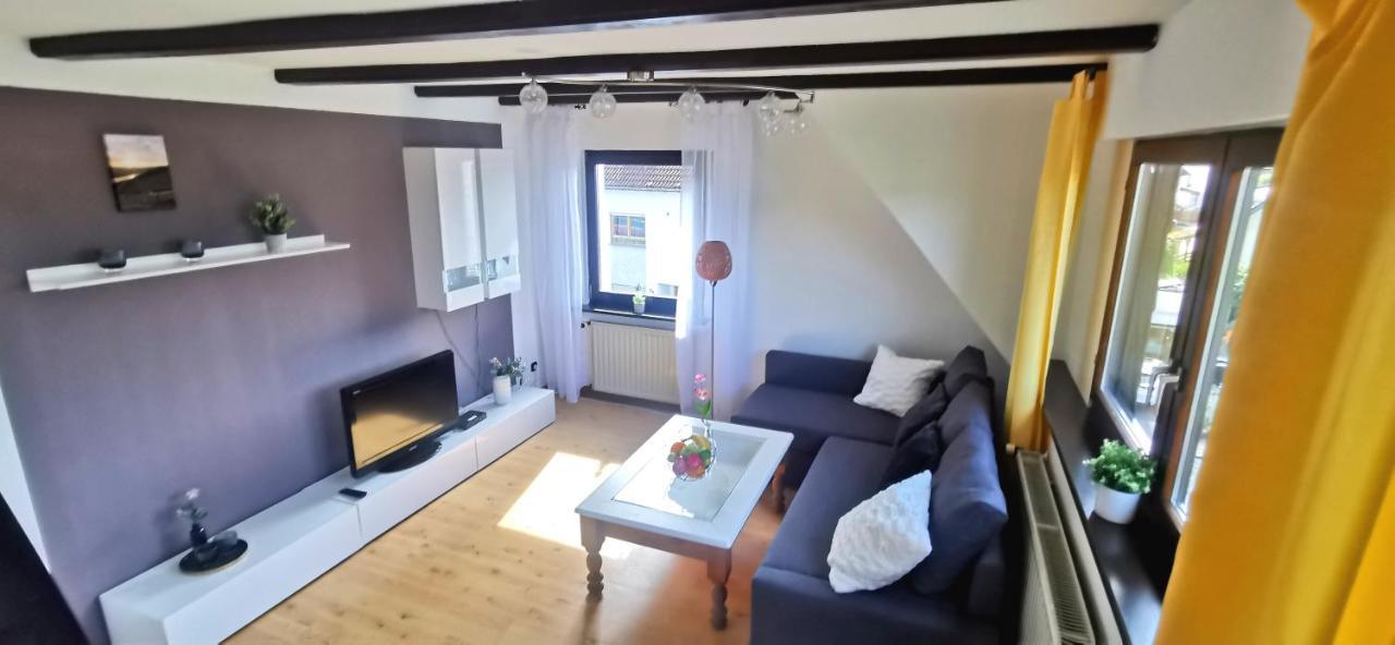 Auszeit Rhein-Mosel Apartamento Waldesch Exterior foto