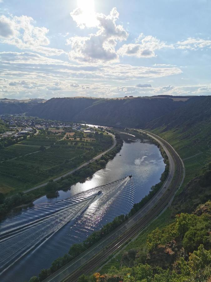 Auszeit Rhein-Mosel Apartamento Waldesch Exterior foto